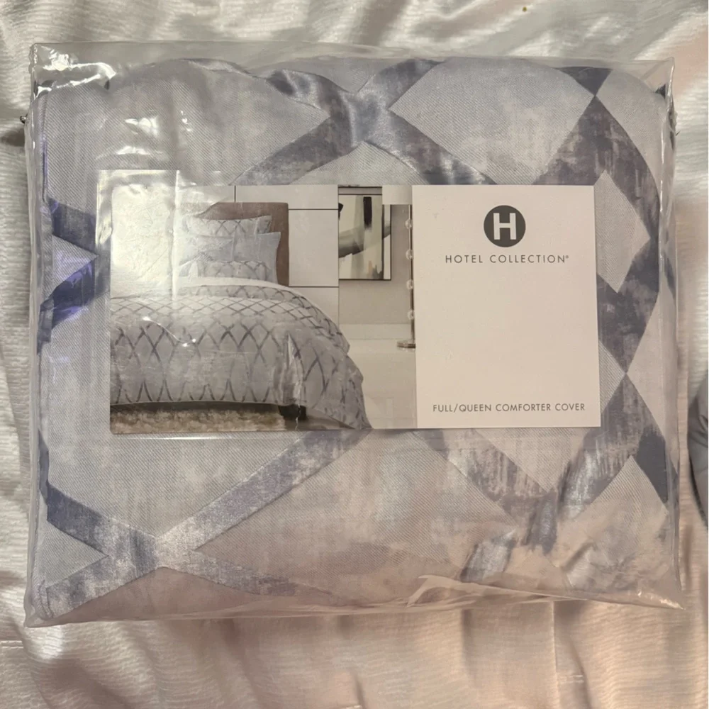 Hotel Collection Silver and Gray Duvet Cover